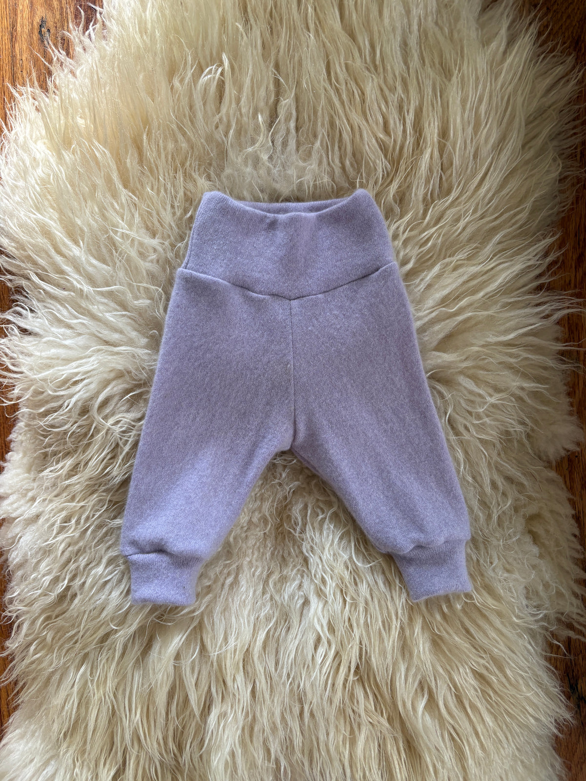 Second Story SWANTS -lilac -0-3m