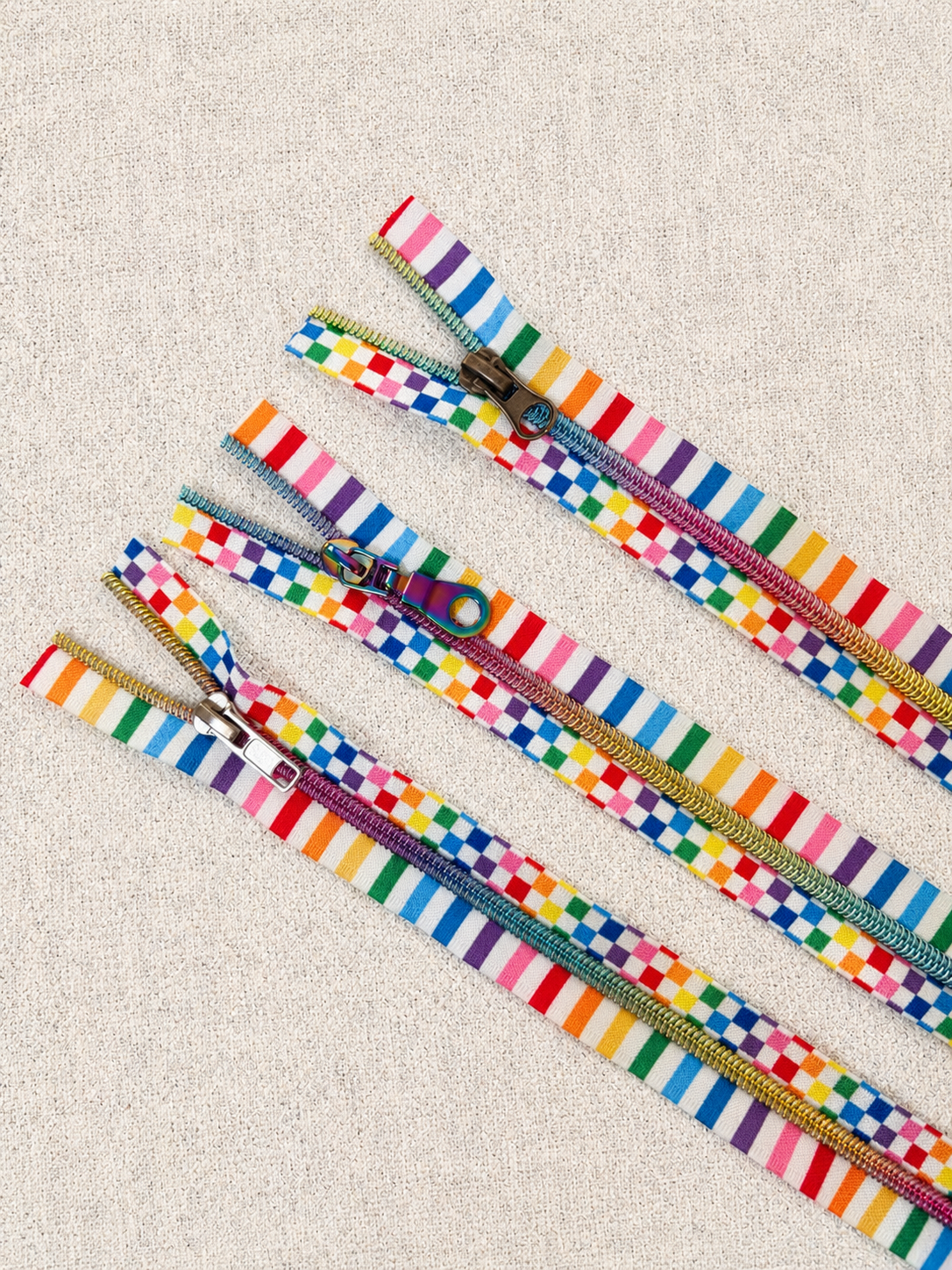 #5 Rainbow Zipper Tape