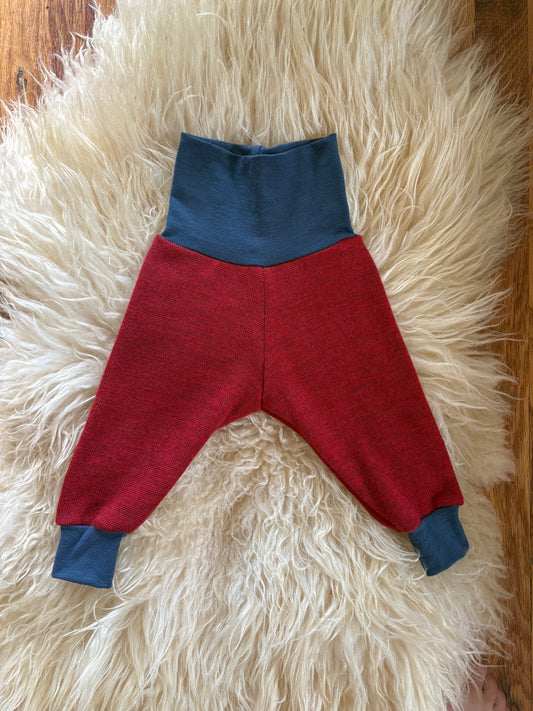 Second Story SWANTS -blue\red- 3-6m